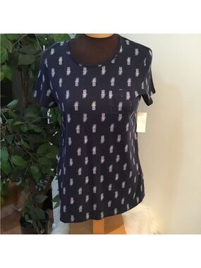 Croft & Barrow sleep tee with matching slipper socks Womans size Small